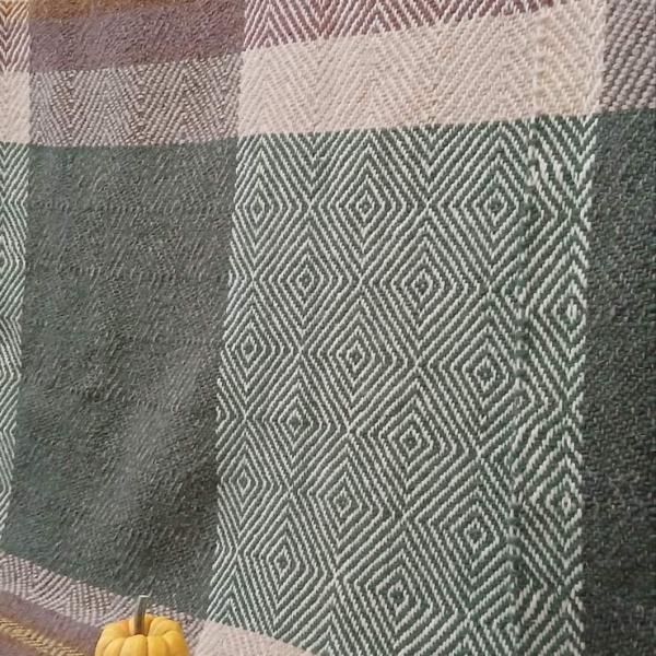 Ćebe ručno tkano 200x120 cm